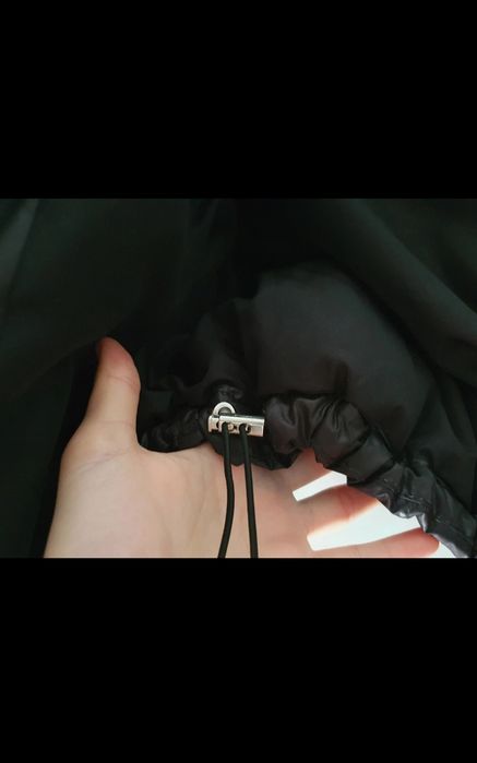 Geacă neagră , Bershka