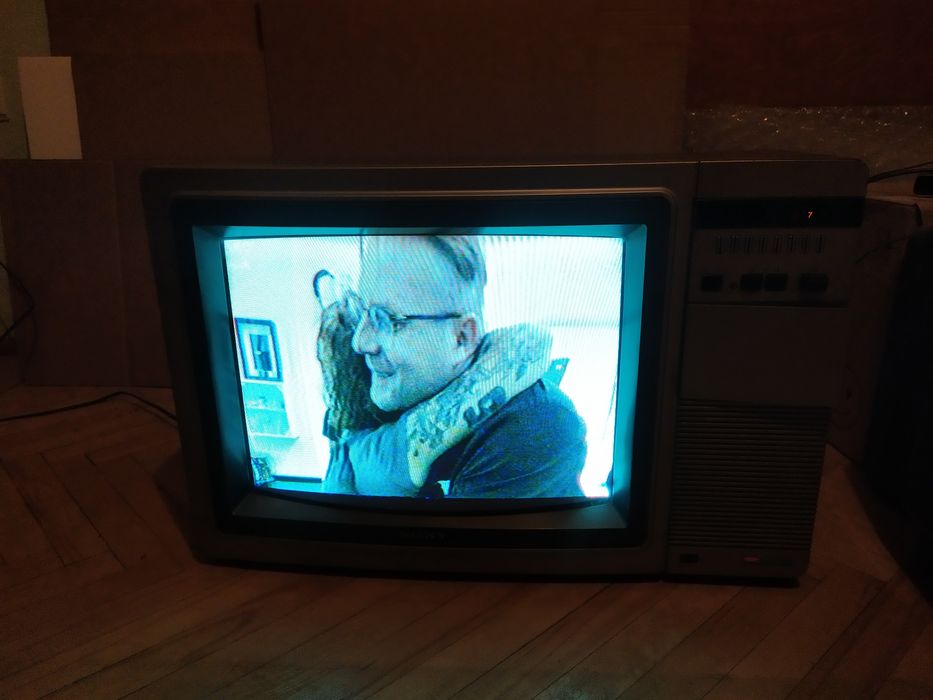 Телевизор SONY Trinitron