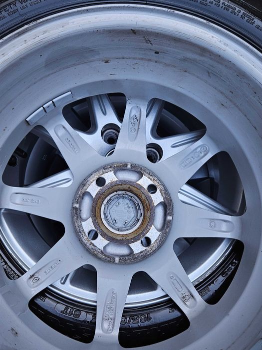 Оригинални лети джанти Renault 15"