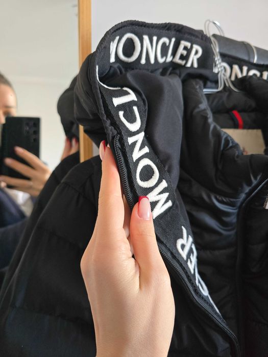 Дамско яке Moncler