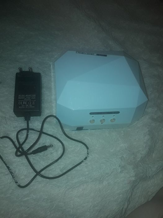 Лампа для маникюра