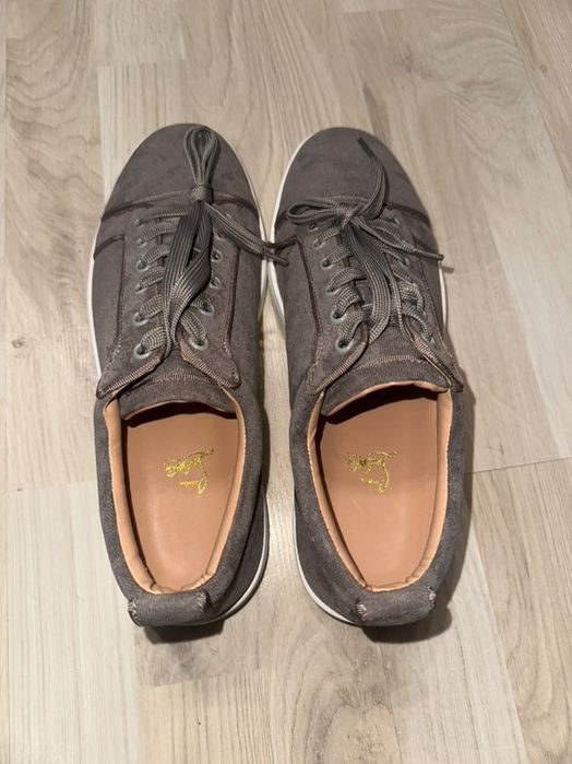 Christian Louboutin обувки