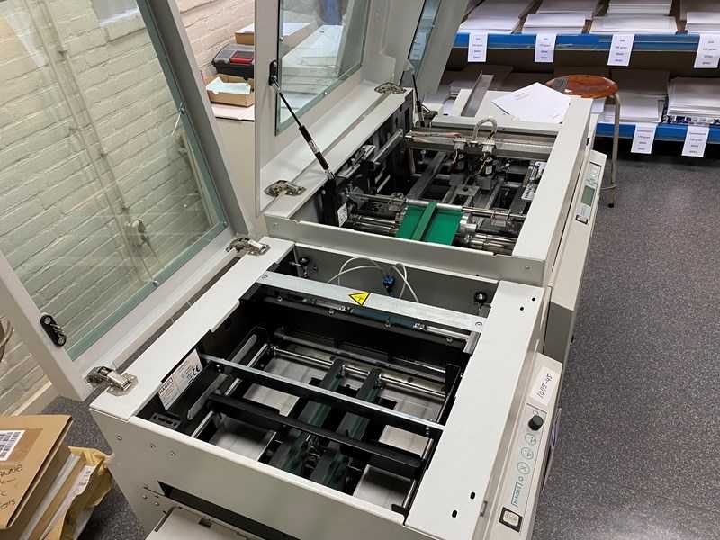 Masina de Capsat si taiat NAGEL Foldnak 80 Rapid