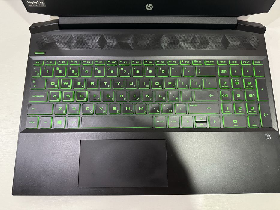 HP Pavilion Gaming - 15-ec0043ur