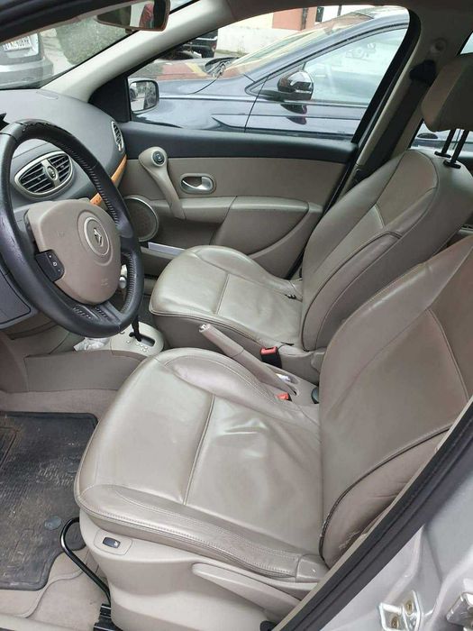 Reanault clio автиматик