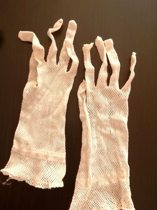 Mănuși pentru mireasa