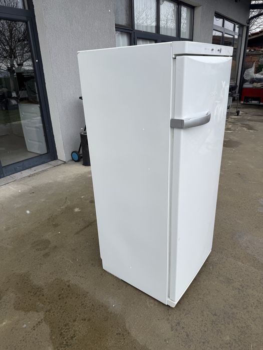 Фризер Миеле No Frost 145 см