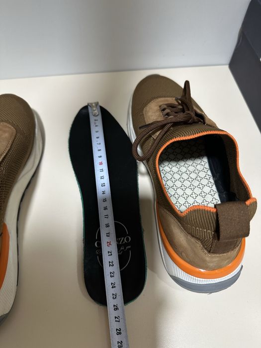 Кроссовки в стиле santoni