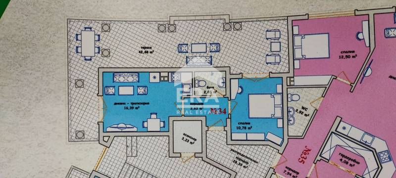 Продава се Двустаен апартамент в Хасково, Център - 105 кв.м за 1156 €/кв.м - Снимка #1