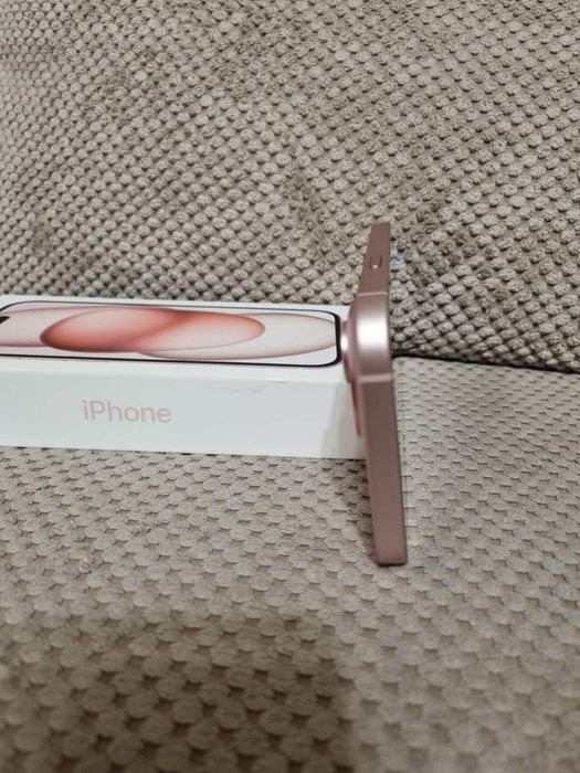Iphone 15 128 GB Pink