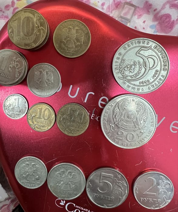 Продам монеты