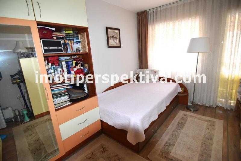 Продава се Тристаен апартамент в Пловдив, Център - 92 кв.м за 1219 €/кв.м - Снимка #9