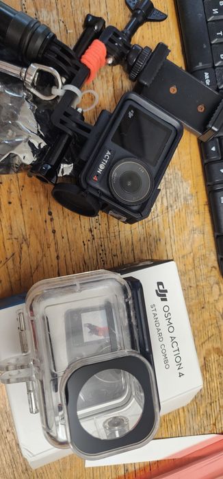 DJI Osmo Action 4 Adventure Combo