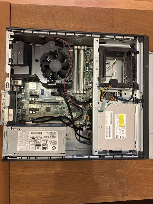 Calculator Hp 705 G3 cu Amd A8-9600