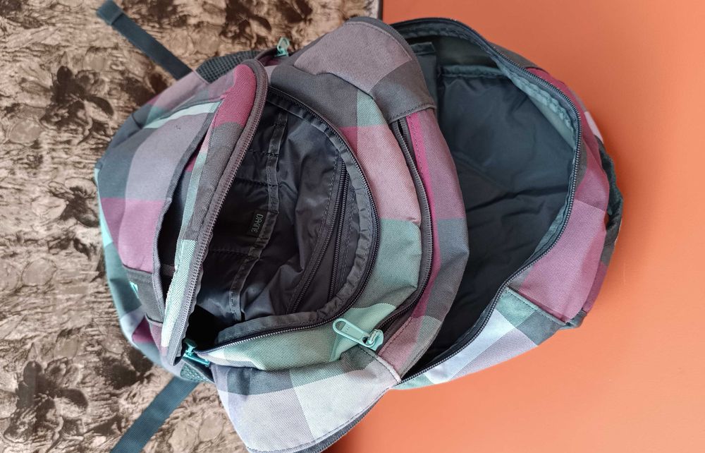 Dakine Garden 20L-Много Запазена