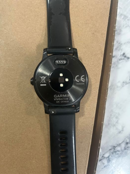 Garmin. Vivoactive 3