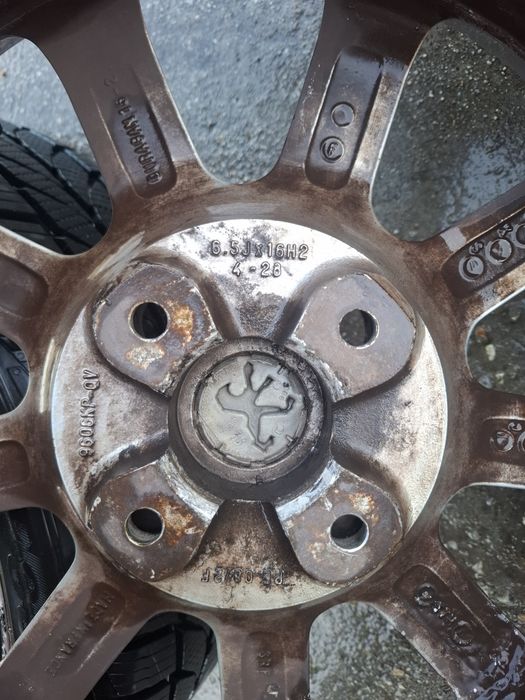 Roti peugeot  R16