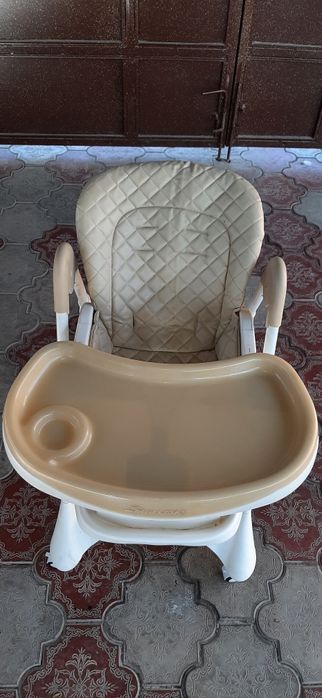 Детское кресло для кормления