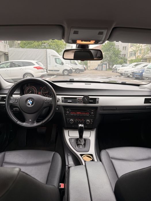 BMW 325 Xdrive Nardo Grey