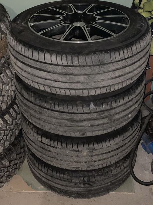 Продам диски с резиной 5х112