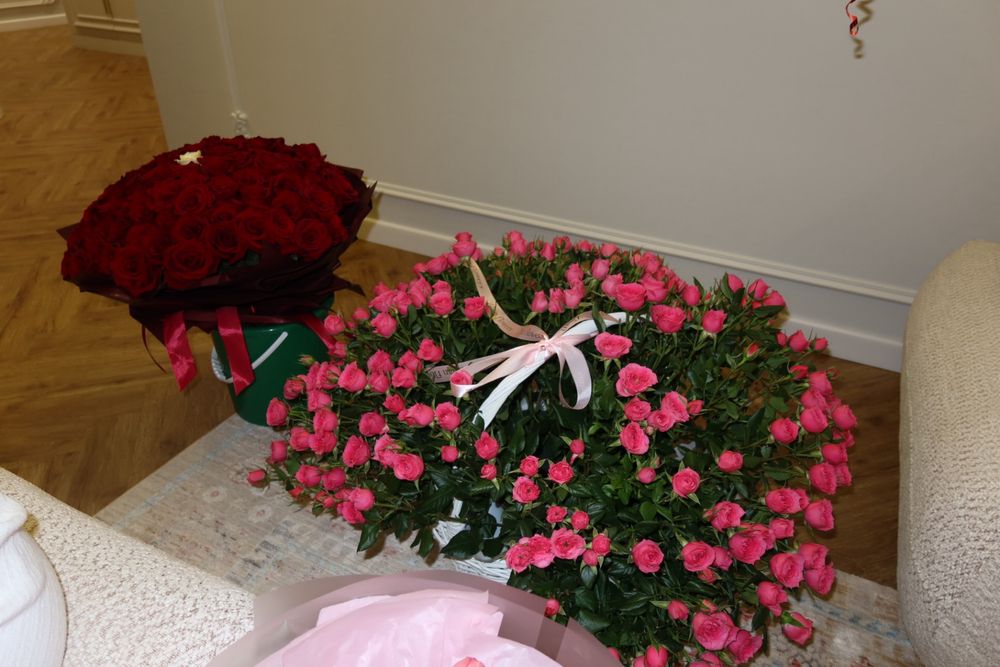 Букет из КУСТОВЫХ спрей роз