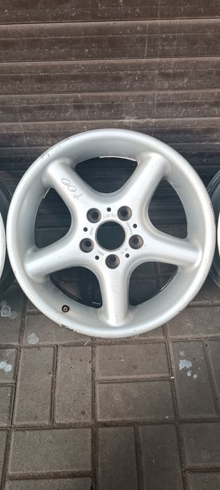 Диски на БМВ Т5 Хонда Одиссей