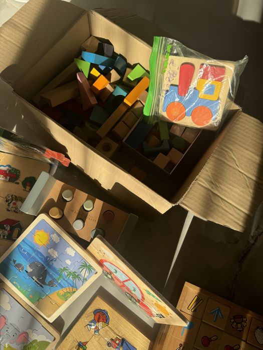 Lot jucarii din lemn