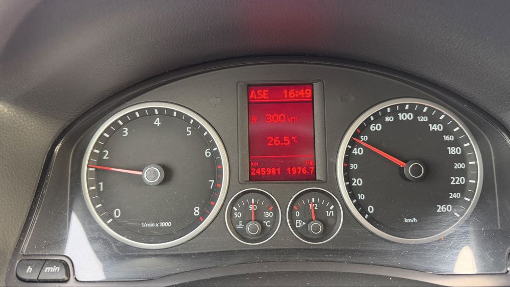 VOLKSWAGEN Tiguan 2008 — imagine 2