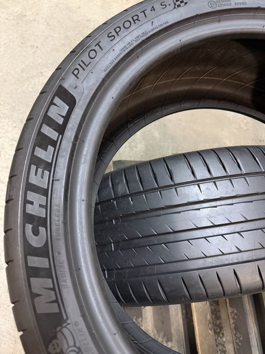 255/40/20 Michelin 2бр дот23