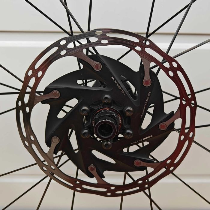 Карбонови капли BDC 50mm Carbon-Ti | 28" Диск | Чисто нови гуми Schwalbe One Tubeless + SRAM Дискове