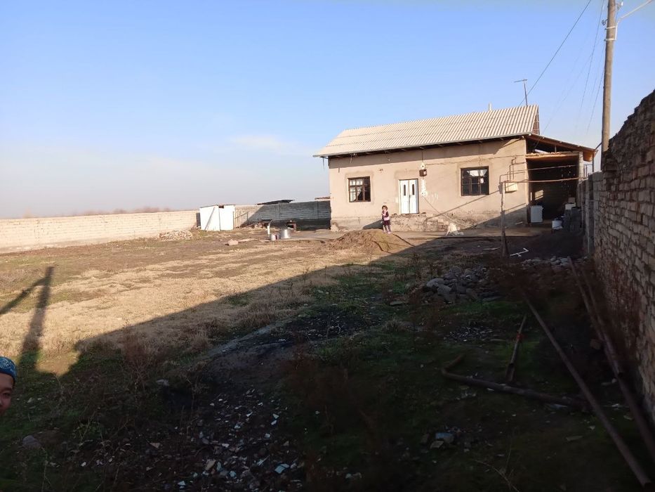 Участка сотилади 10 соток