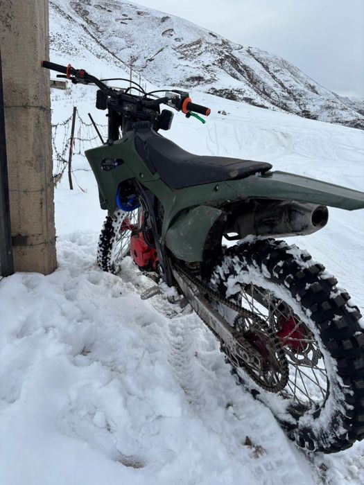 Продам эндуро 300