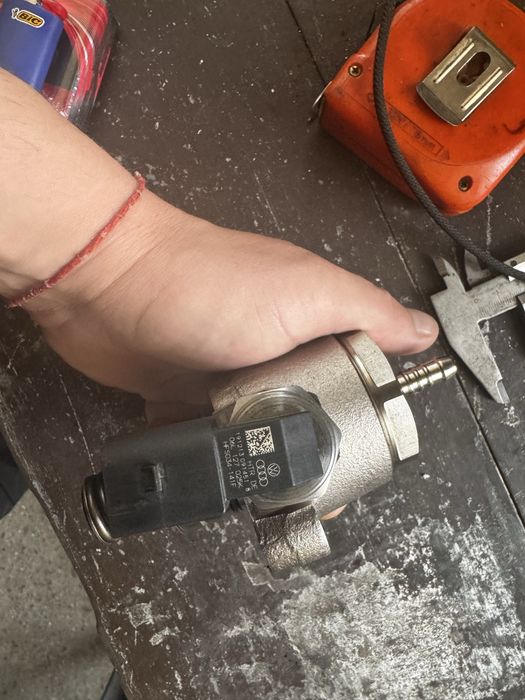 Продам тнвд Ауди Q5 2.0