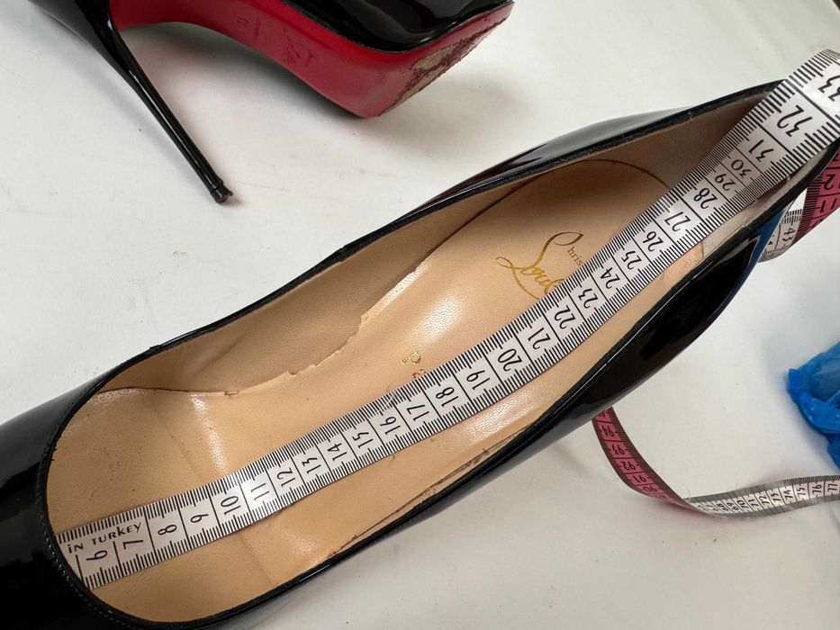 Обувки Christian Louboutin