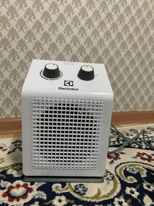 Тепловентилятор Electrolux