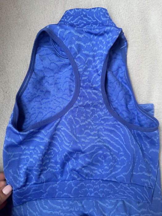 Спортни бюстиета Gymshark