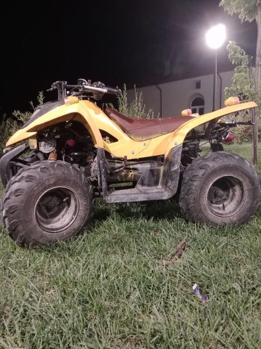 Vând ATV ADLY sau schimb cu motor 125cc  dau diferență dacă e nevoie