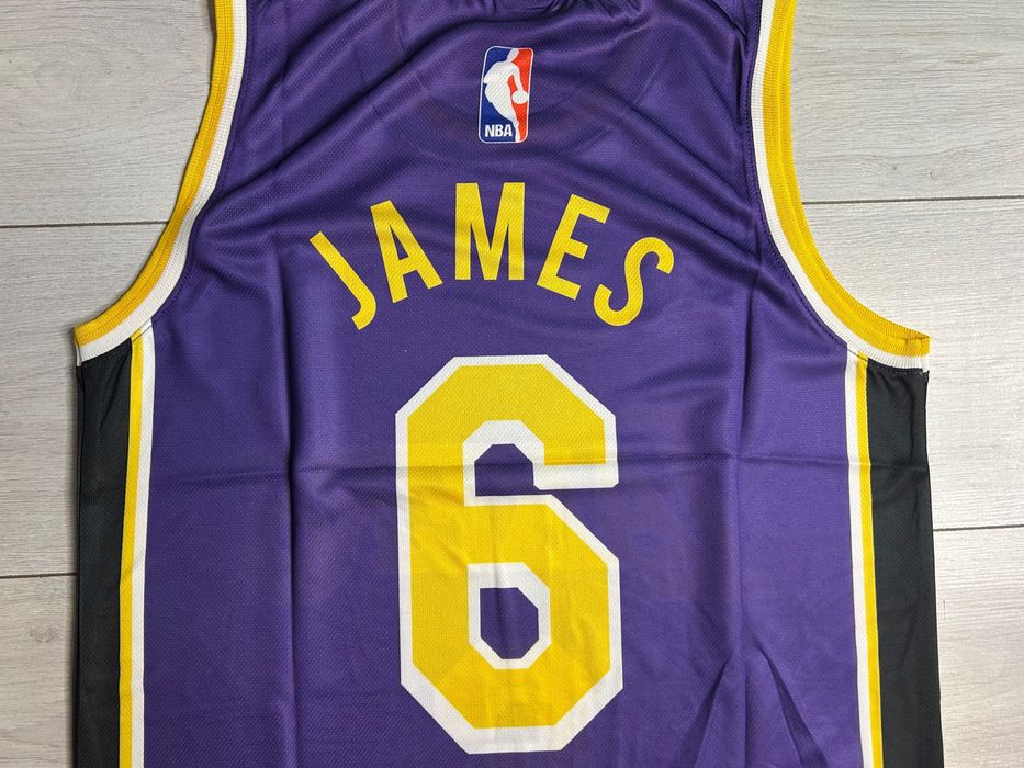 Maieu lakers James 6