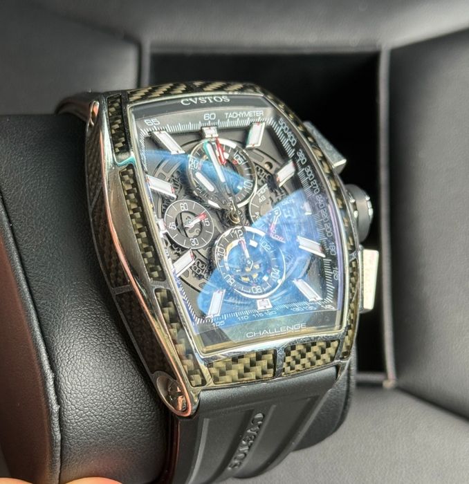 Часовник CVSTOS Challenge lI GT Chrono Carbon Limited Edition