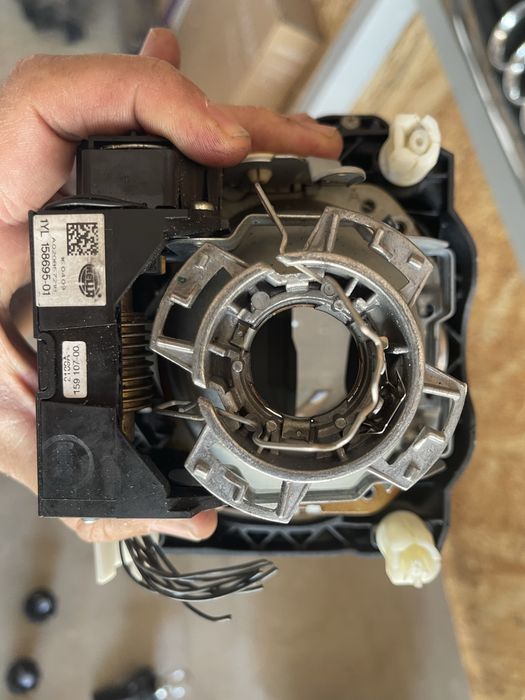 Lupă / Proiector Far Bi-Xenon Hella OEM -Audi A8 (⁠1YL 158695-01⁠) Modul Balast LED DRL Far Audi A8