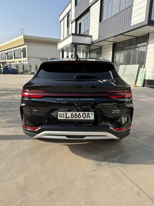 BYD Song Plus Champion 110.