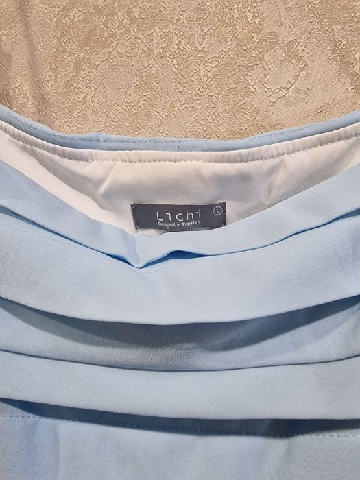 Продам вечернее платье Lichi