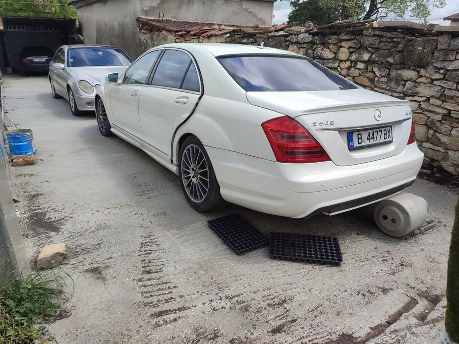 Mercedes s500 w221