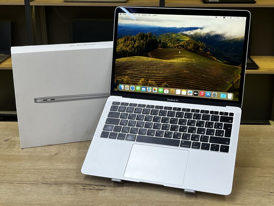 Тонкий ноутбук MacBook Air 13 2019  -  13.3 2K/Core i5/8GB/128GB/100%