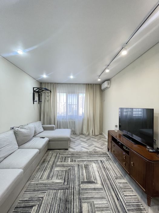 Продам 3 комн кв улучшенной  планировки