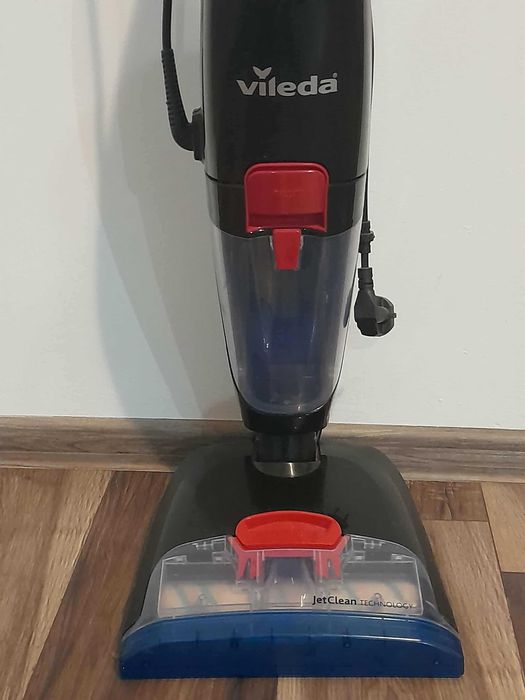 Aspirator cu funcții