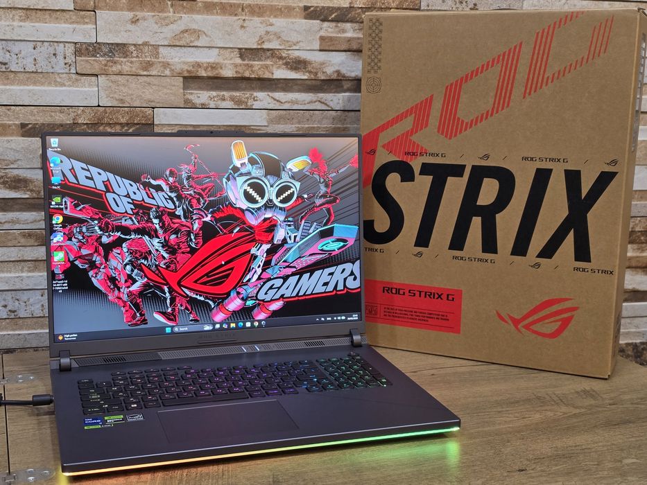 Asus ROG Strix 18 Core i9 14900HX/RTX 4070/32GB DDR5/1TB SSD/Гаранция/ROG Nebula 500 NIT
