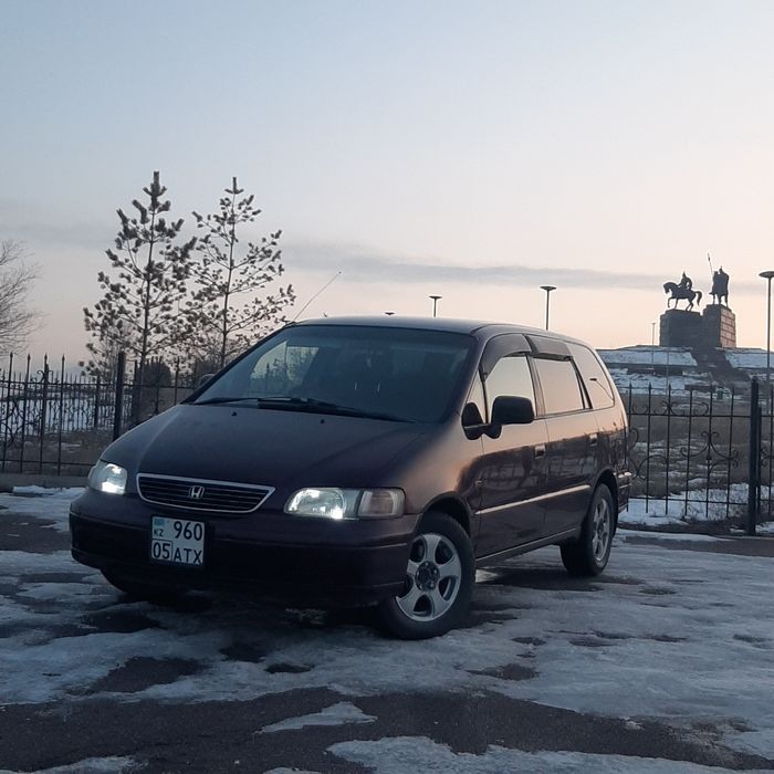 Хонда Одисей 1995.Без вложение.