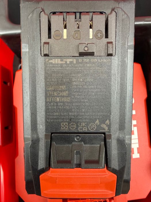 HILTI SF 4-22 NURON акумулаторен винтоверт – 2×4.0Ah, 2025 г.