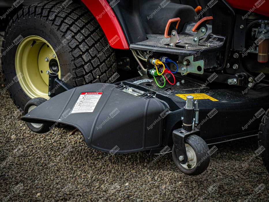 Yanmar Japonez Tractor de 22 CP / Yanmar SA221-R (demo)
